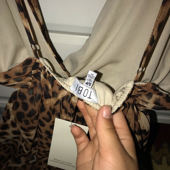 TOBI ROMPER - Picture 4 of 4